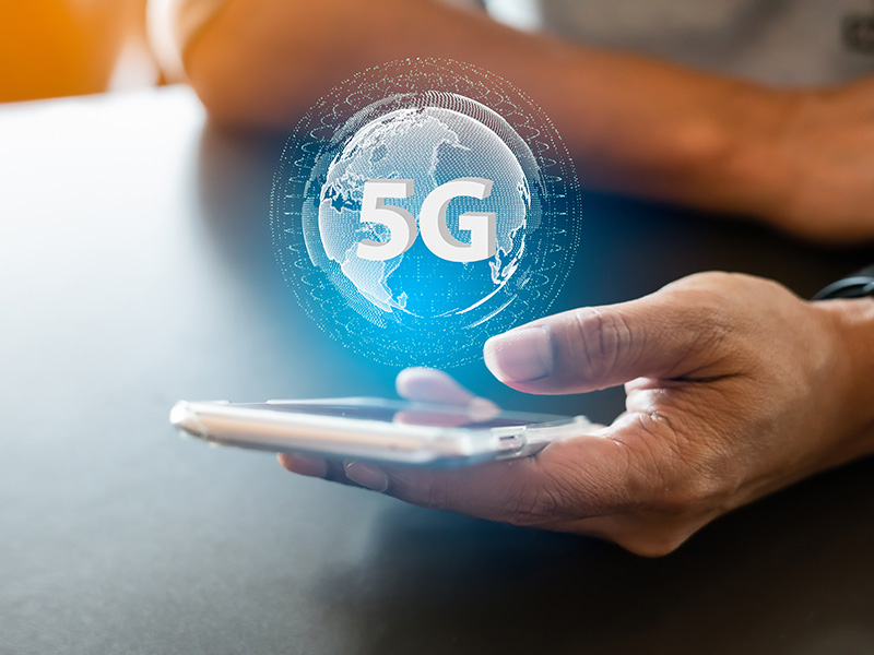 España impulsa el 5G y subasta 20 MHz en la banda de 3,5 GHz España impulsa el 5G y subasta 20 MHz en la banda de 3,5 GHz