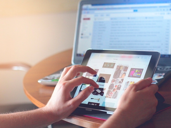 Contratar fibra y móvil: una comparativa para empezar 2024 Contratar fibra y móvil: una comparativa para empezar 2024