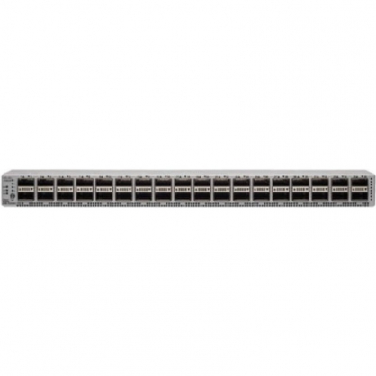 Cisco DS-SFP-FC32G-SW Switch 32 SFP / SFP + Ports
